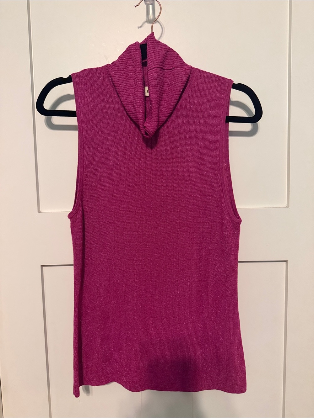L'AGENCE Sabrina Metallic Sleeveless Turtleneck Sweater Tank in Rose Violet